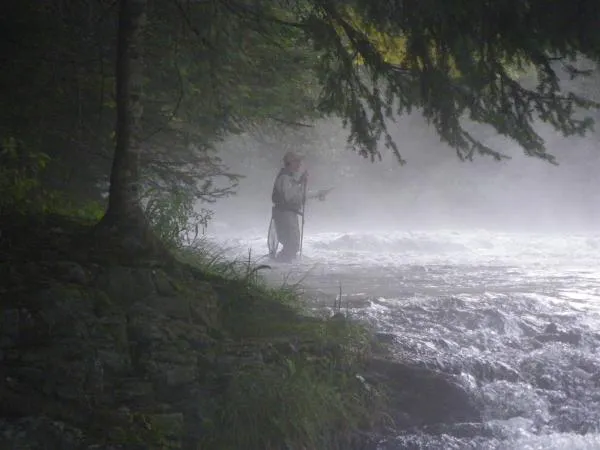 User submitted picture: Morning mist below Ledges...